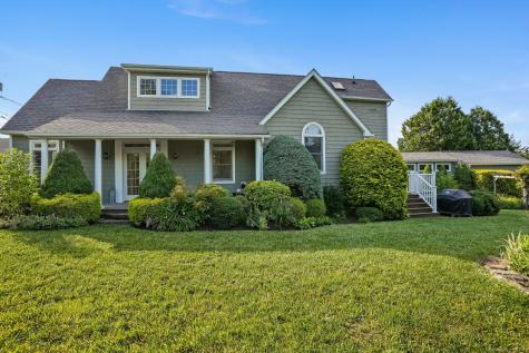 17 Candlewood Heights New Milford CT 06776