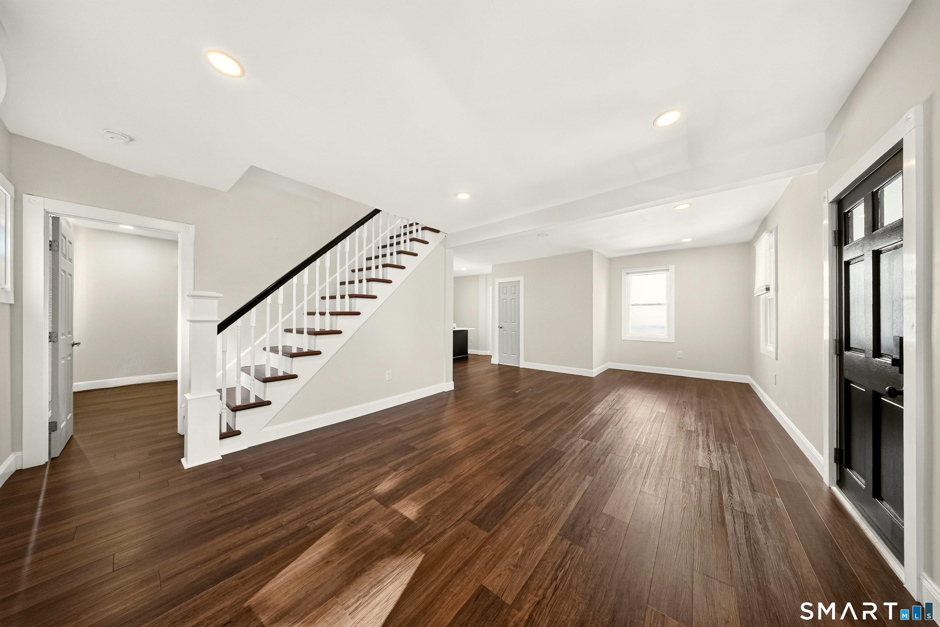 15 Ridgeway Street Stamford CT 06907