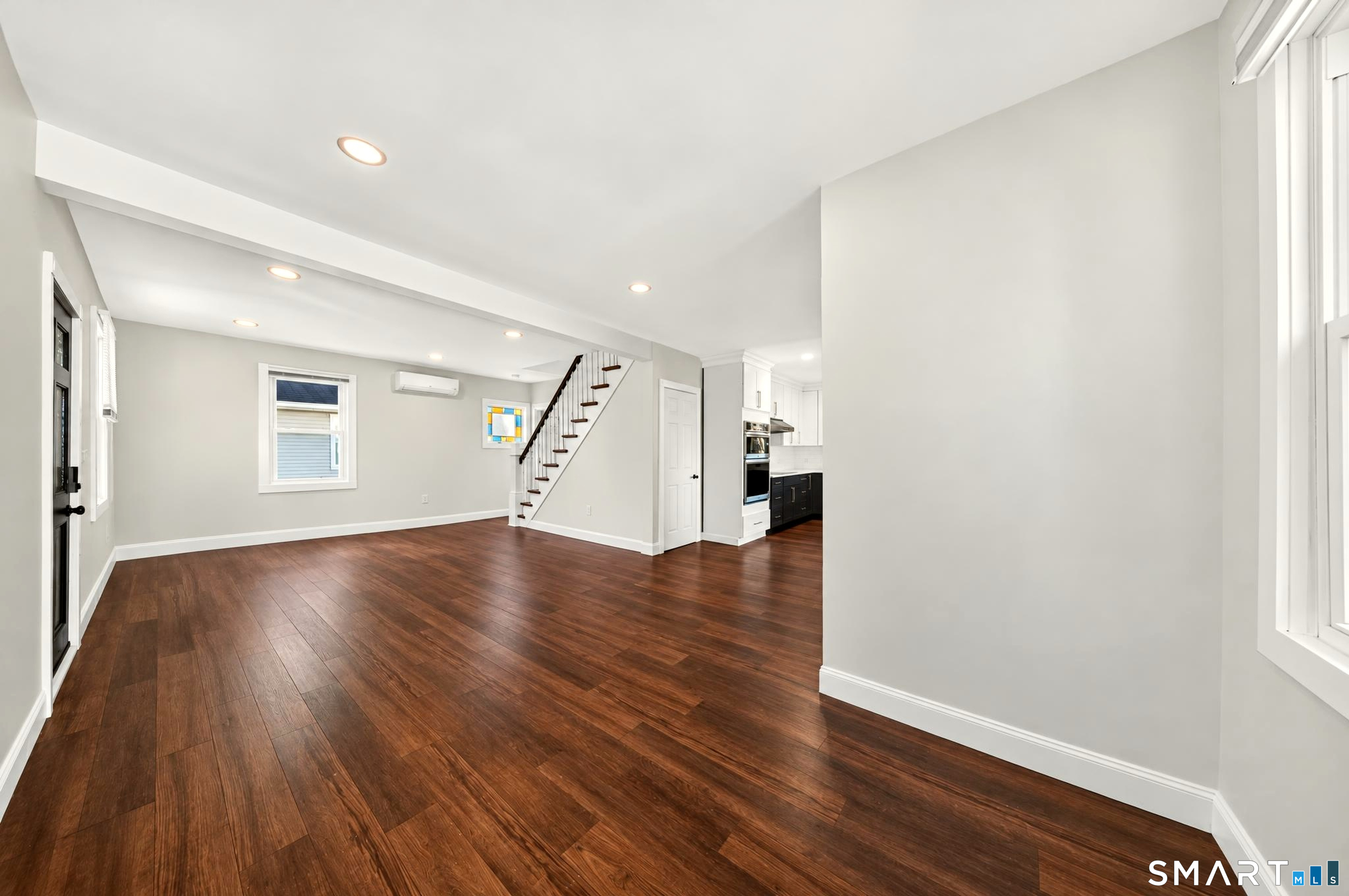 15 Ridgeway Street Stamford CT 06907