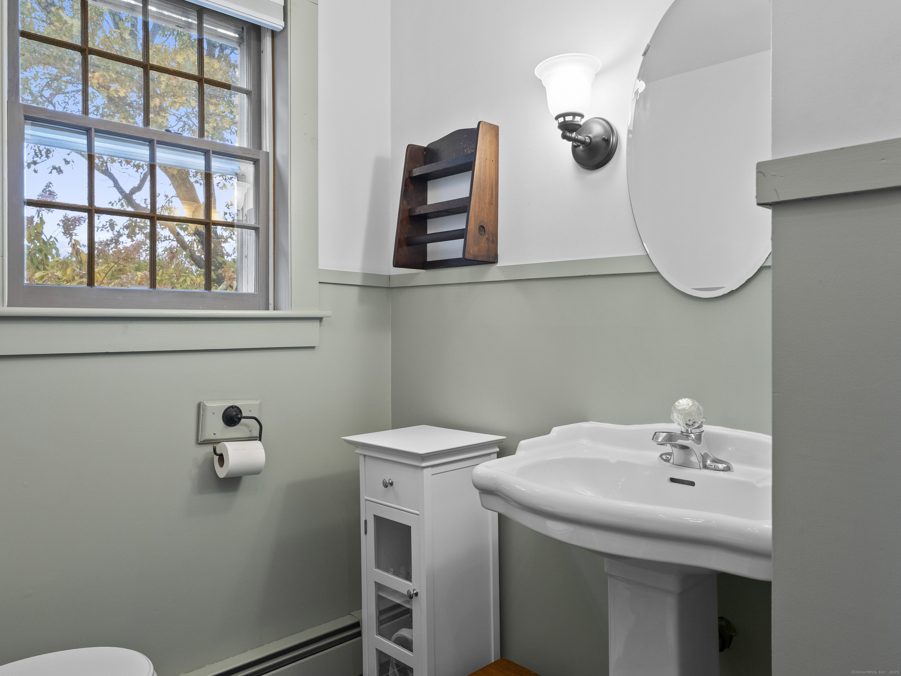 209 Main Street Deep River CT 06417