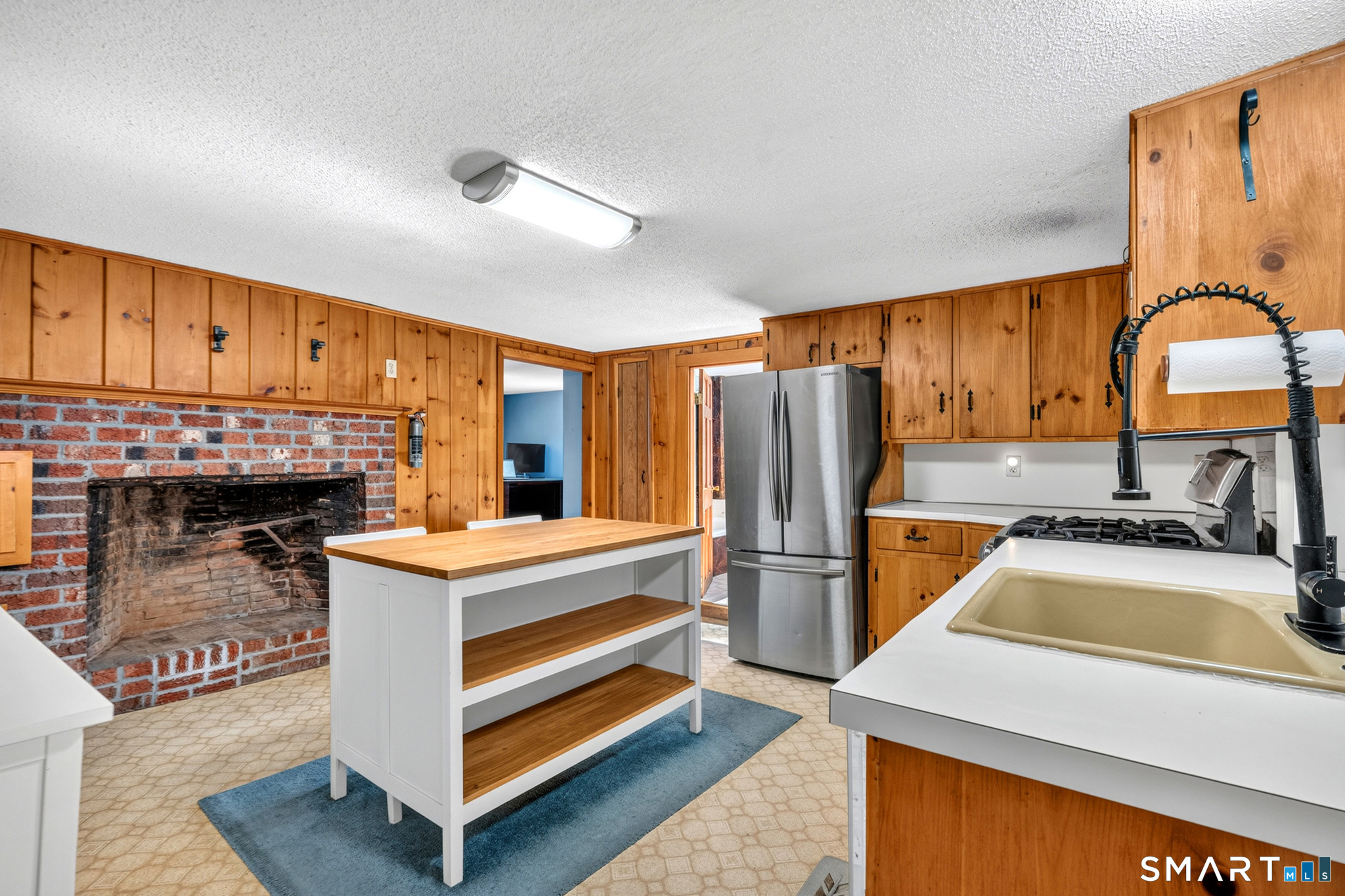 1355 Poquonock Avenue Windsor CT 06095