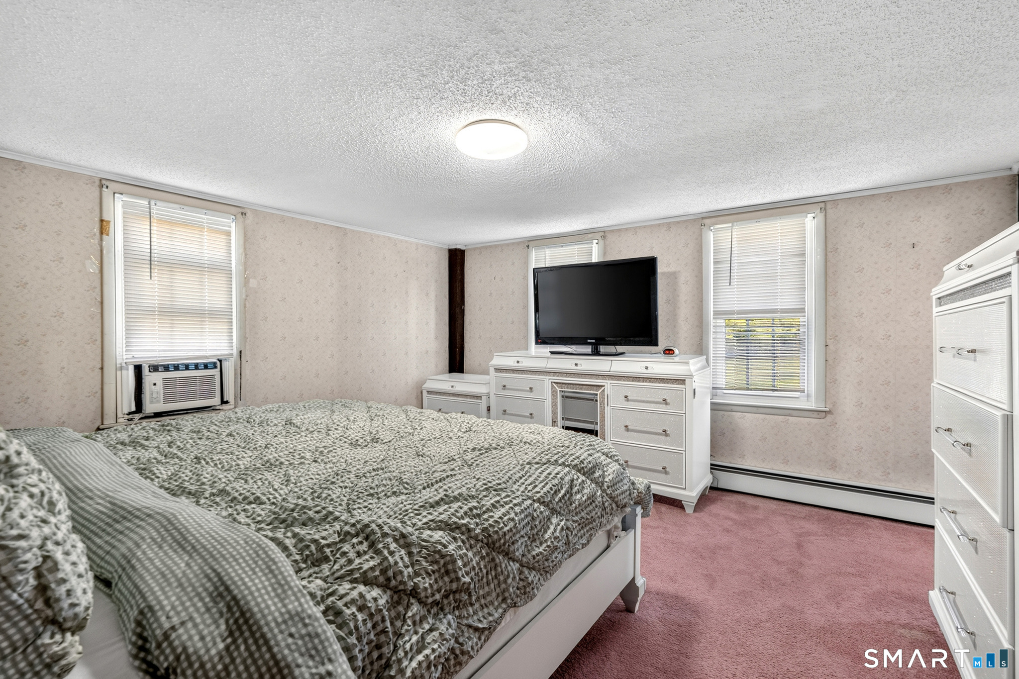 1355 Poquonock Avenue Windsor CT 06095