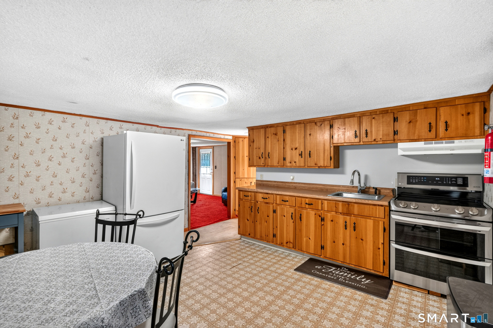 1355 Poquonock Avenue Windsor CT 06095