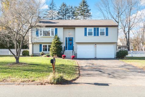 5 Palmer Circle Cromwell CT 06416