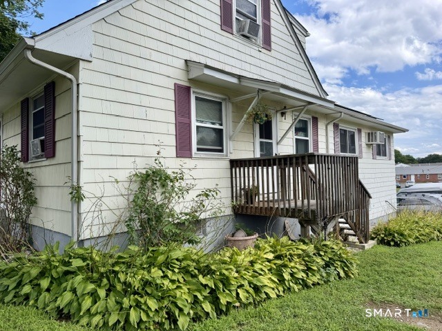 1754 Main Street East Hartford CT 06108