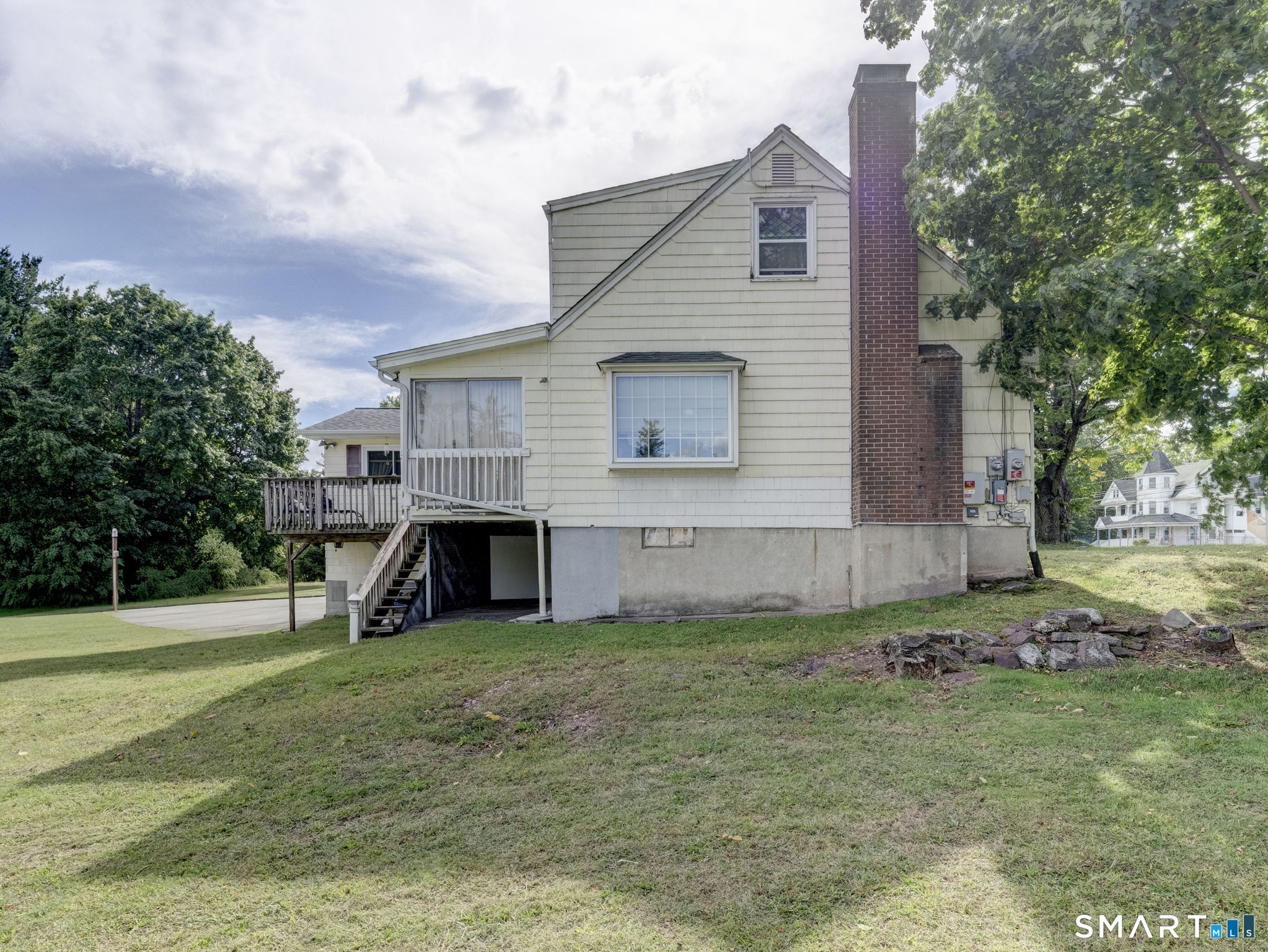 1754 Main Street East Hartford CT 06108