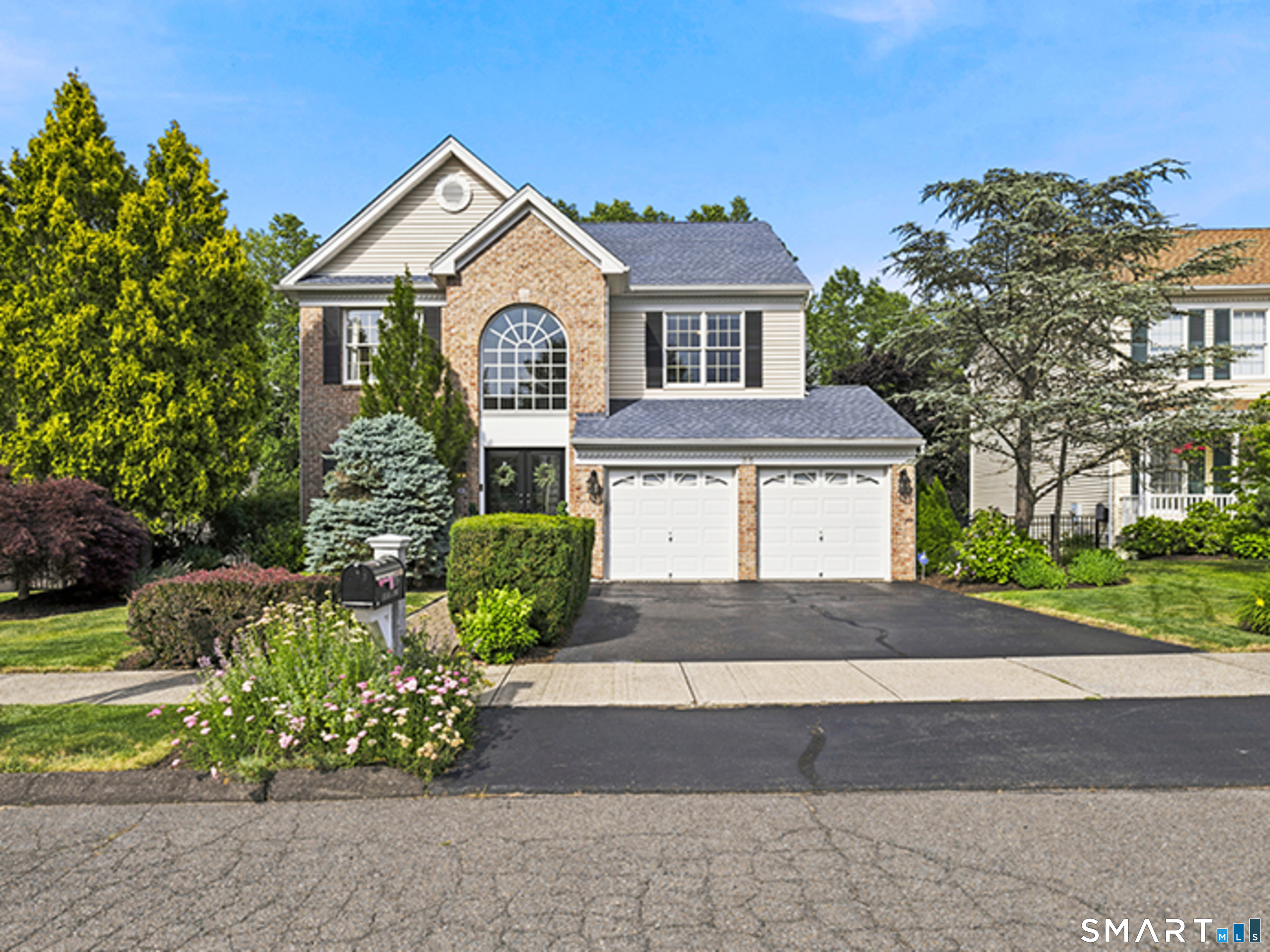 35 Lilac Lane Danbury CT 06810