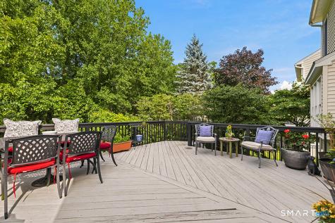 35 Lilac Lane Danbury CT 06810