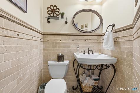 35 Lilac Lane Danbury CT 06810