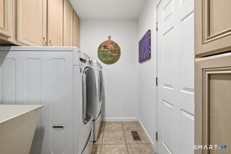 35 Lilac Lane Danbury CT 06810