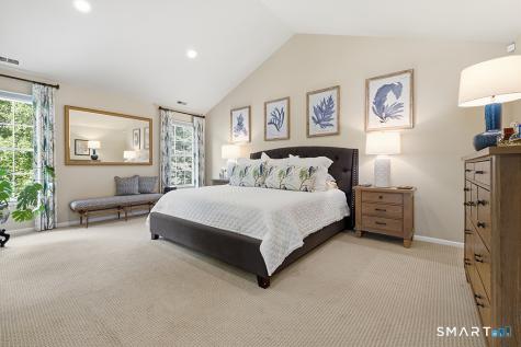 35 Lilac Lane Danbury CT 06810