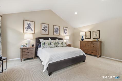 35 Lilac Lane Danbury CT 06810