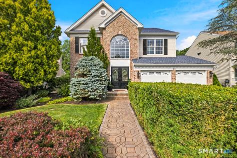 35 Lilac Lane Danbury CT 06810