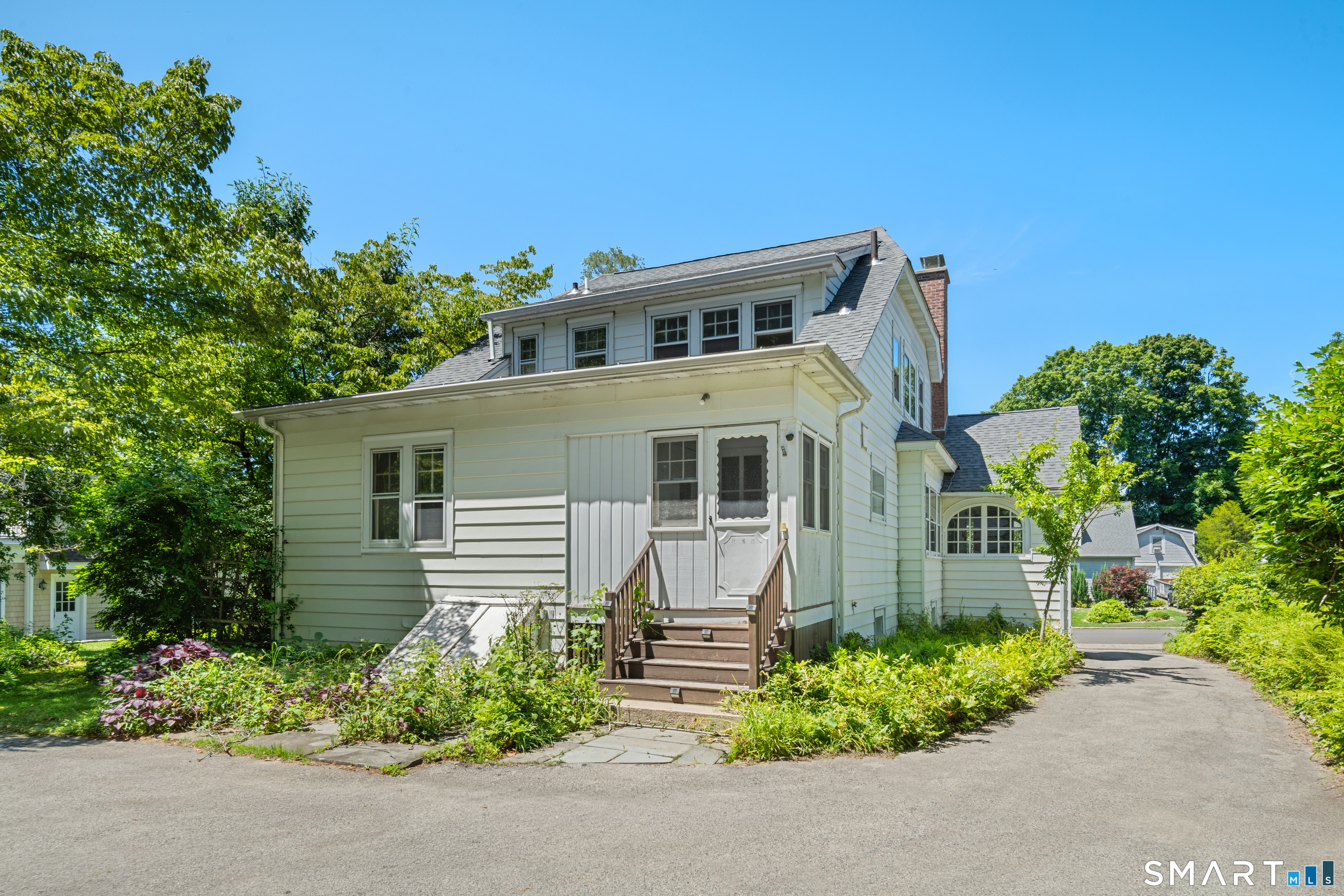 34 Downs Avenue Stamford CT 06902