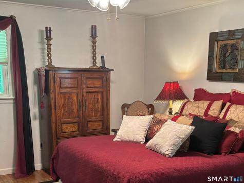 83 Northbrook Drive West Hartford CT 06117