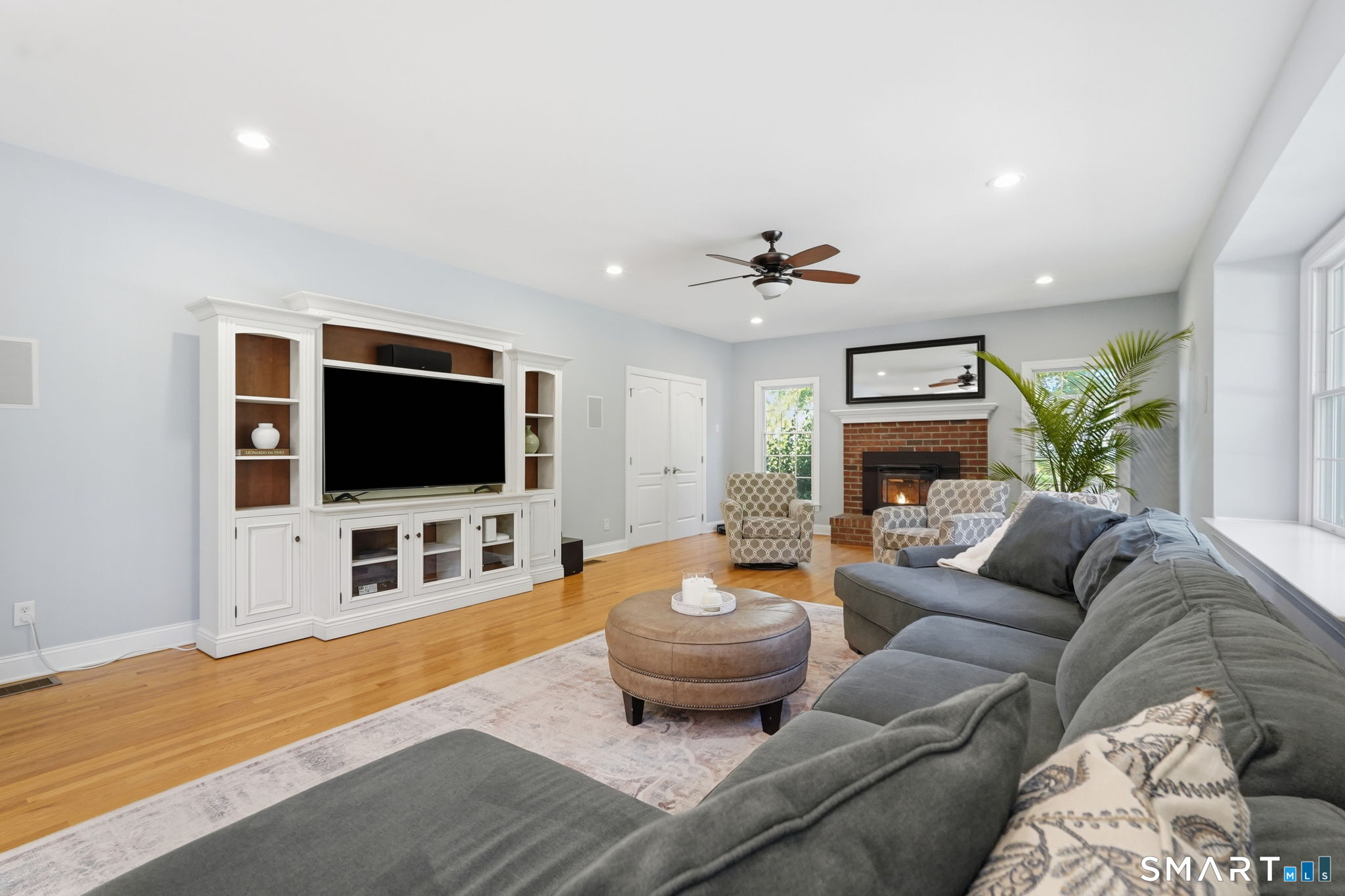 5 Quarterhorse Drive Ellington CT 06029
