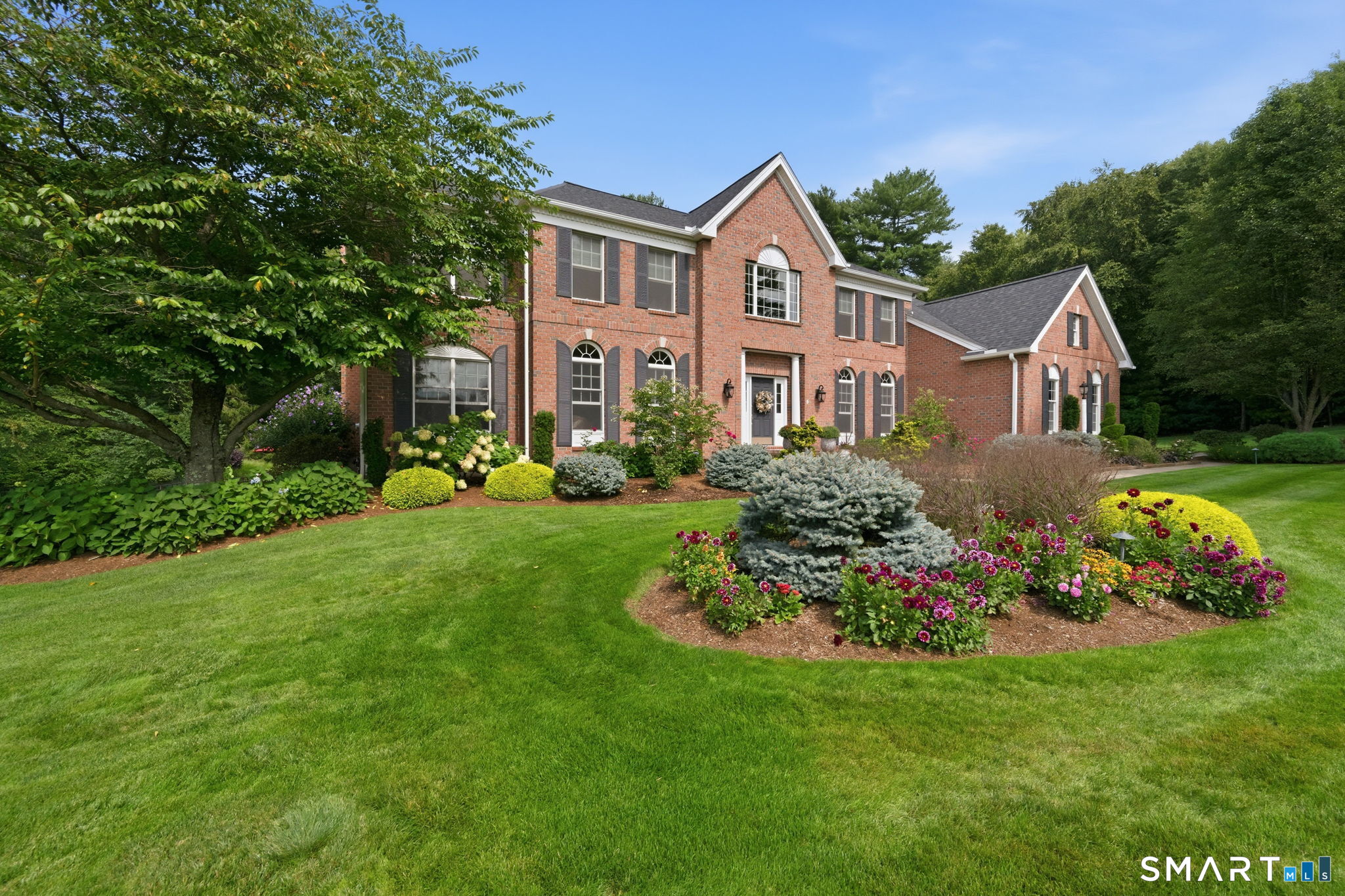 5 Quarterhorse Drive Ellington CT 06029