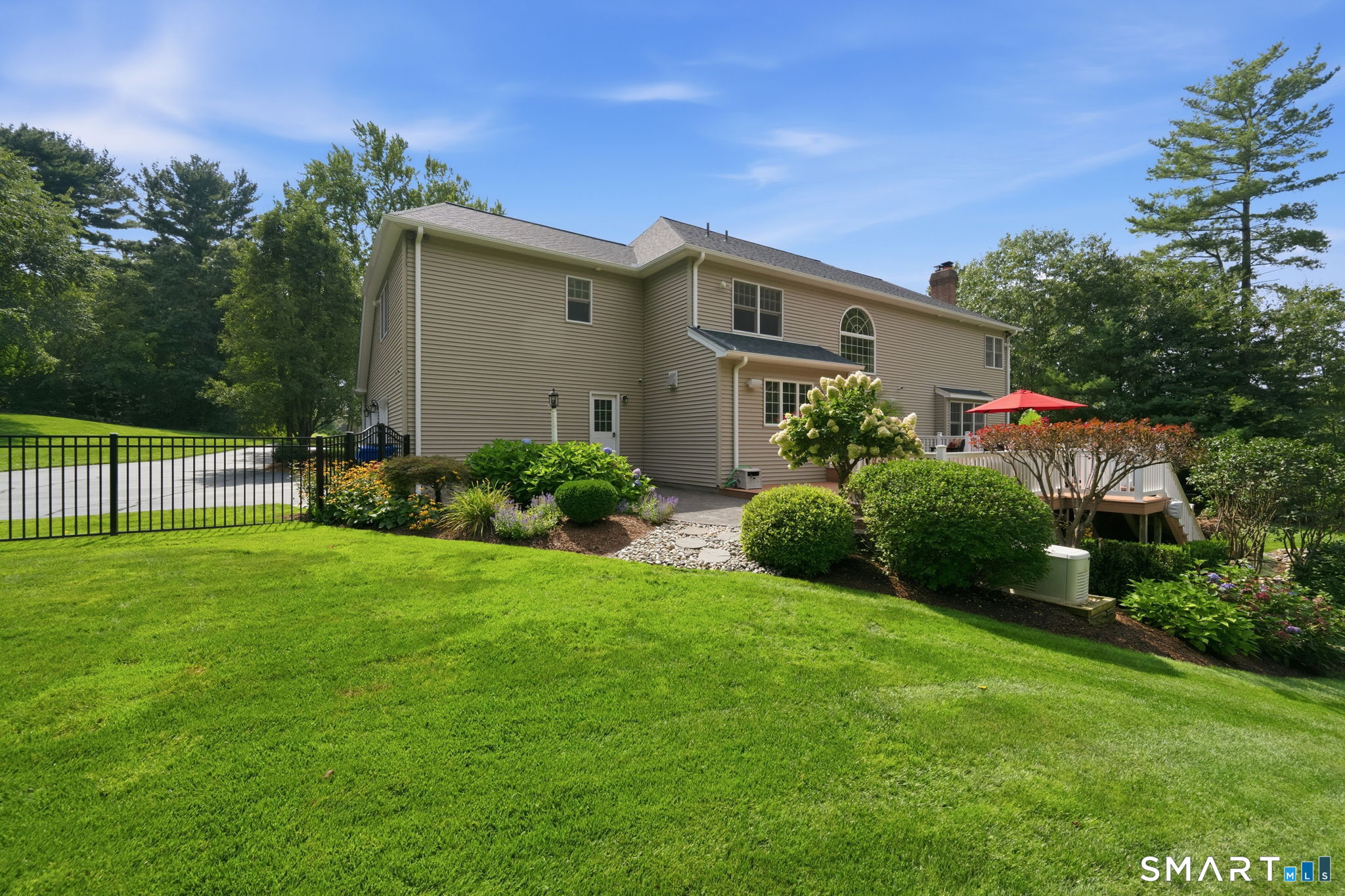 5 Quarterhorse Drive Ellington CT 06029