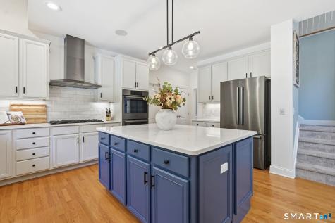 5 Quarterhorse Drive Ellington CT 06029