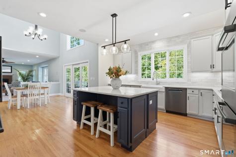 5 Quarterhorse Drive Ellington CT 06029