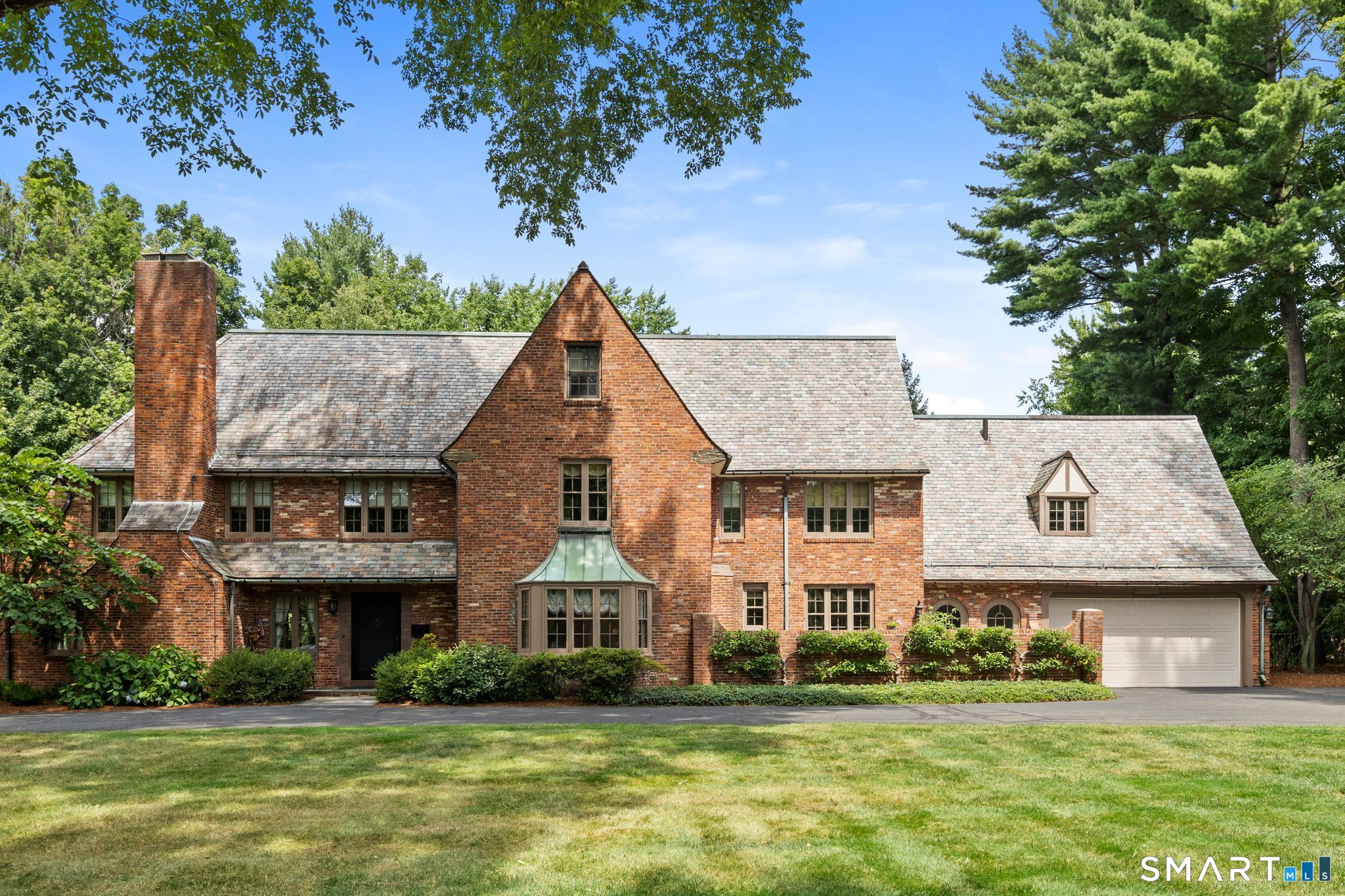 1844 Albany Avenue West Hartford CT 06117