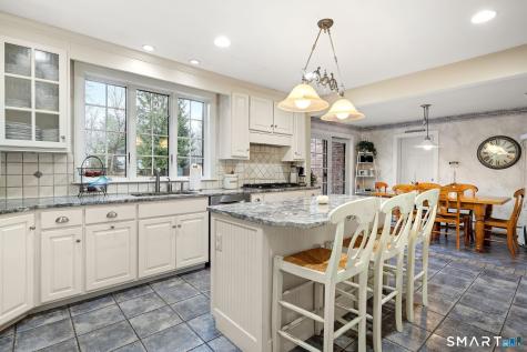 1844 Albany Avenue West Hartford CT 06117