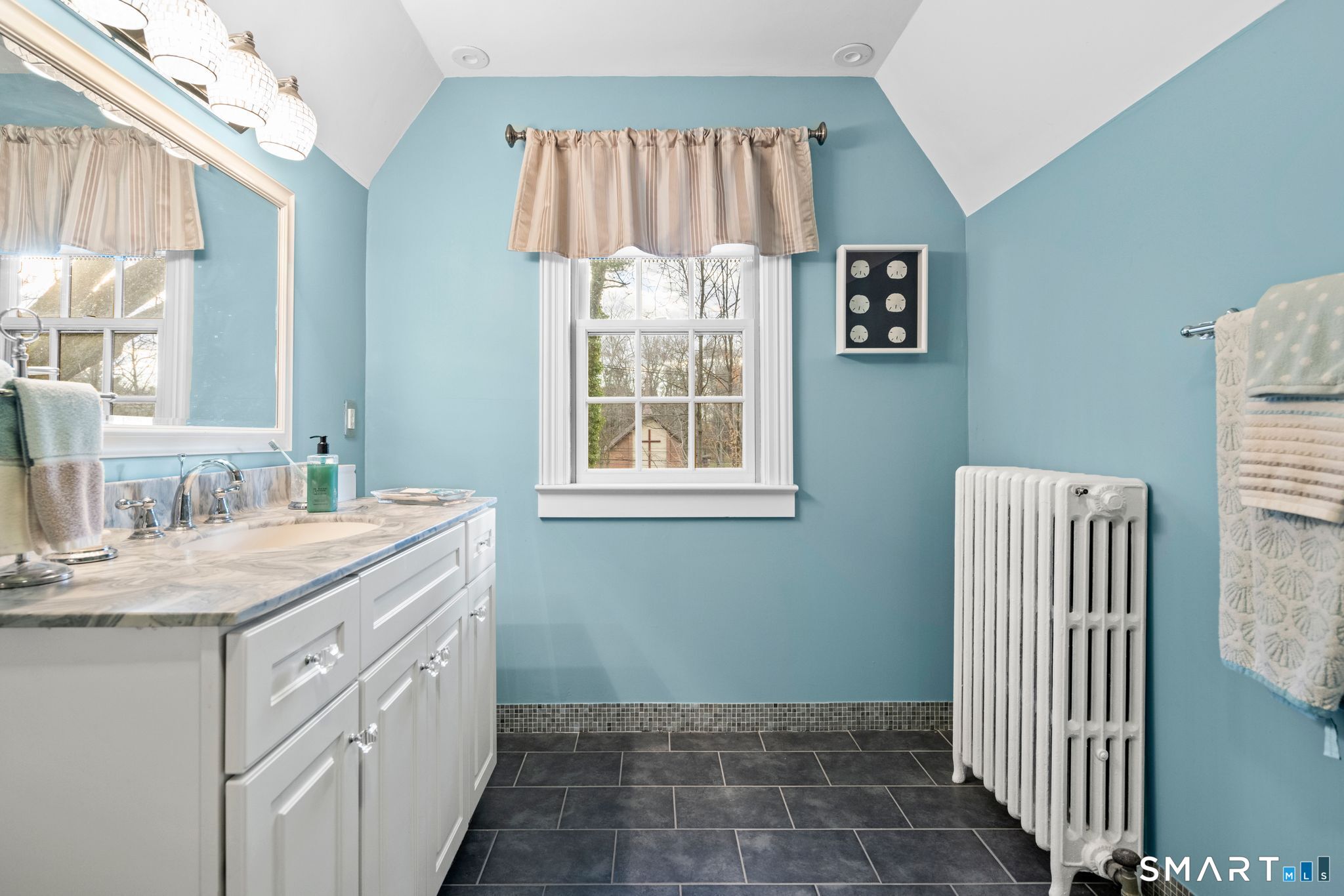 1844 Albany Avenue West Hartford CT 06117