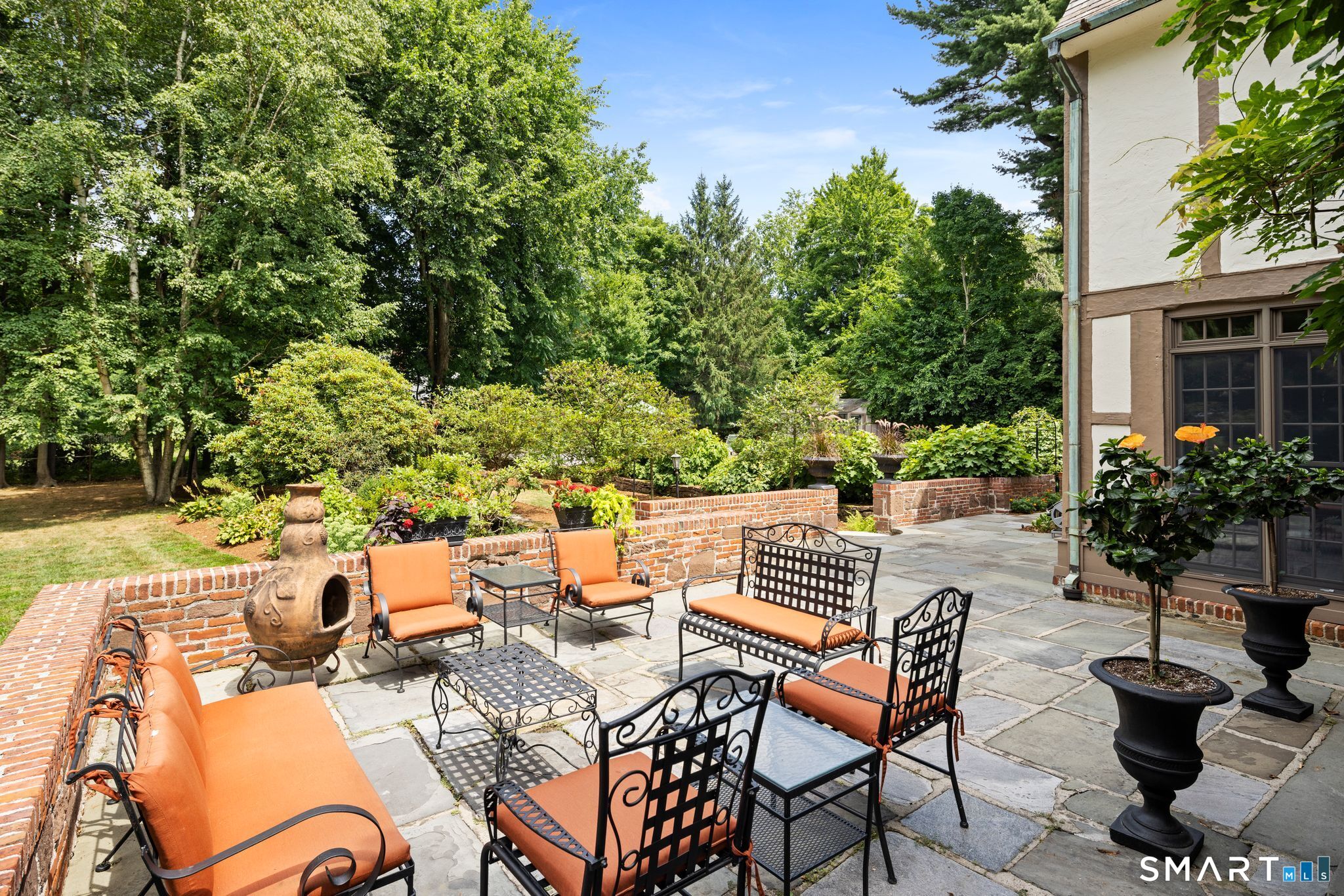 1844 Albany Avenue West Hartford CT 06117
