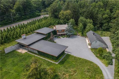 4 Good Hill Road Weston CT 06883