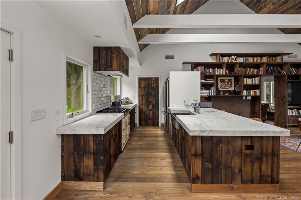 4 Good Hill Road Weston CT 06883