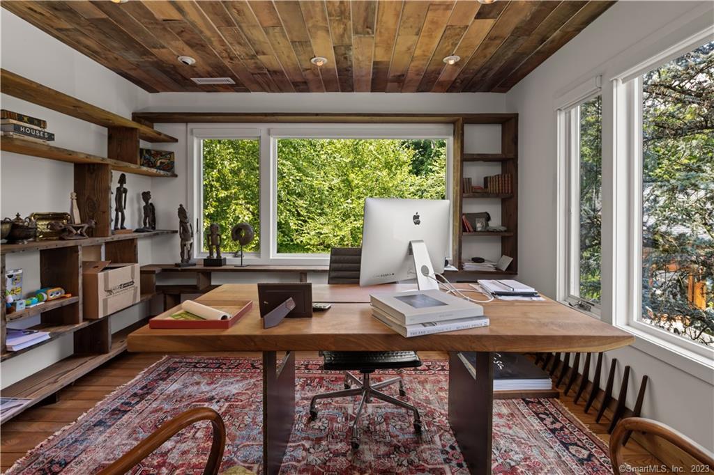 4 Good Hill Road Weston CT 06883