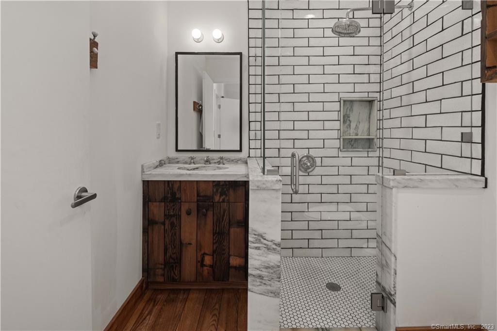 4 Good Hill Road Weston CT 06883