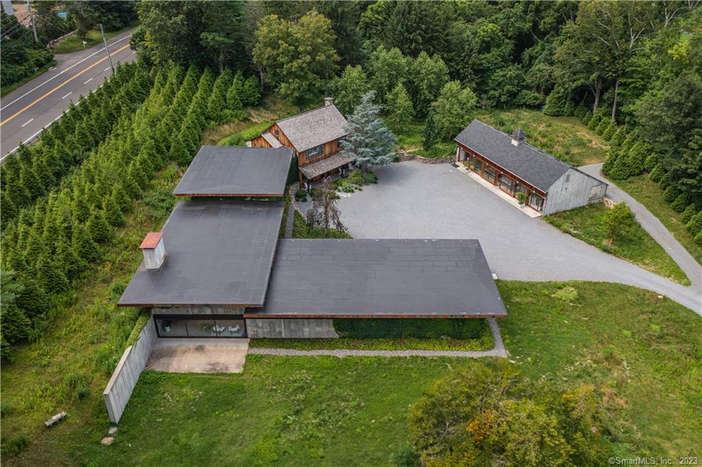 4 Good Hill Road Weston CT 06883