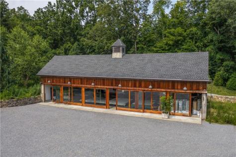 4 Good Hill Road Weston CT 06883