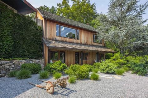4 Good Hill Road Weston CT 06883