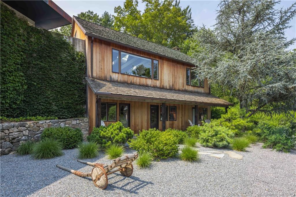 4 Good Hill Road Weston CT 06883