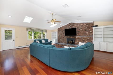 29 Valley View Drive Newington CT 06111