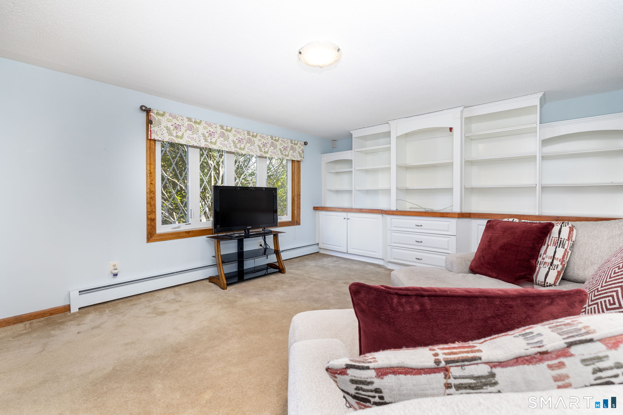 29 Valley View Drive Newington CT 06111
