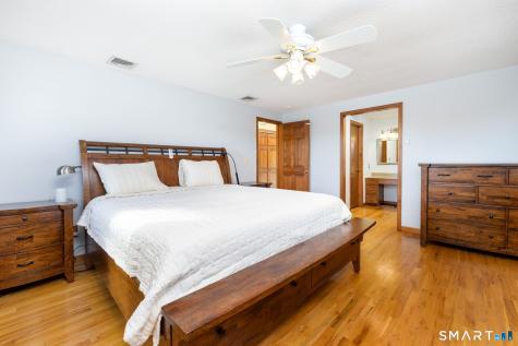29 Valley View Drive Newington CT 06111