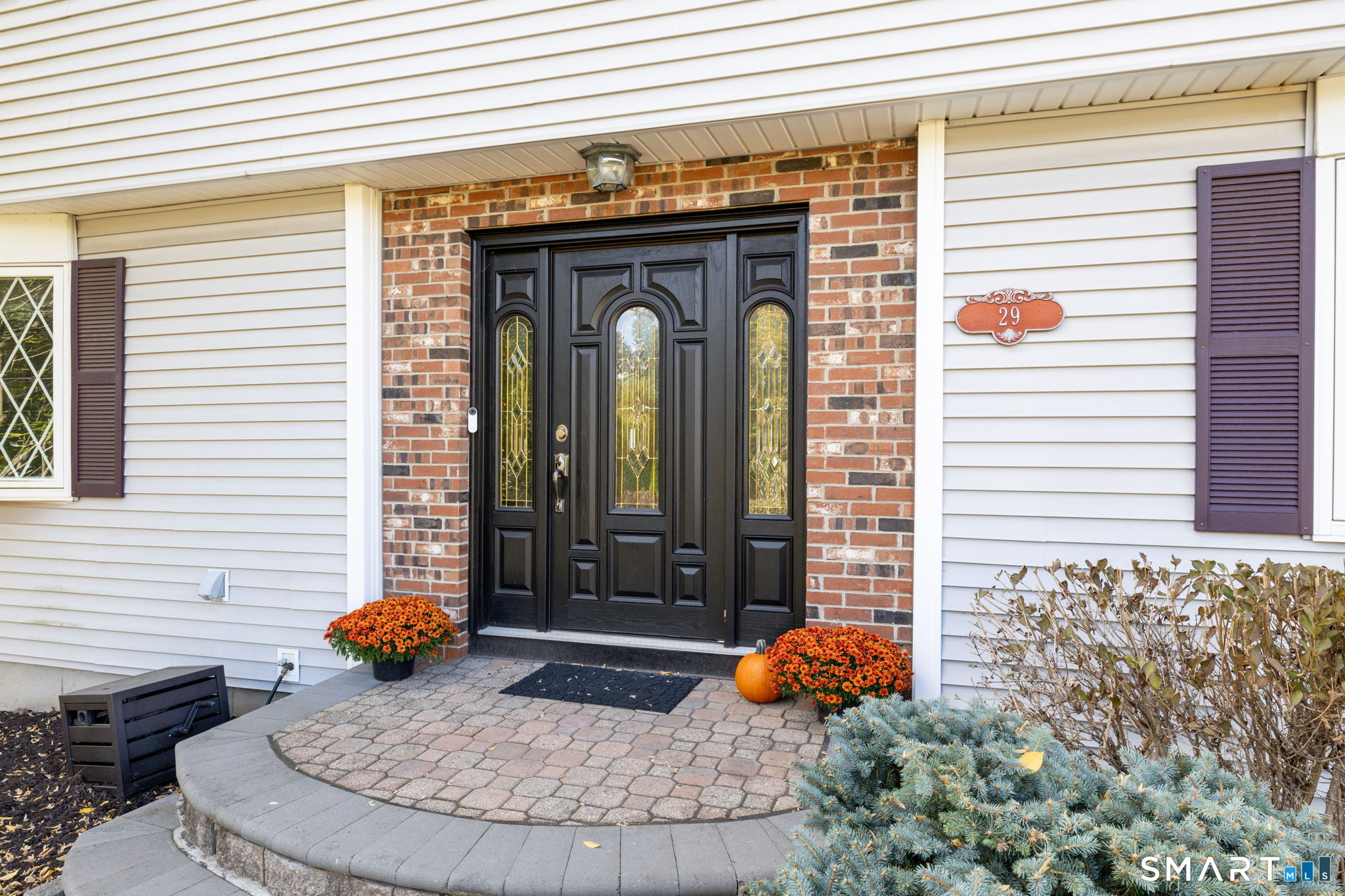 29 Valley View Drive Newington CT 06111
