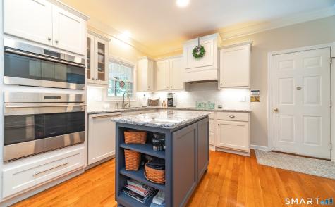 Fairlawn Drive Wallingford CT 06492