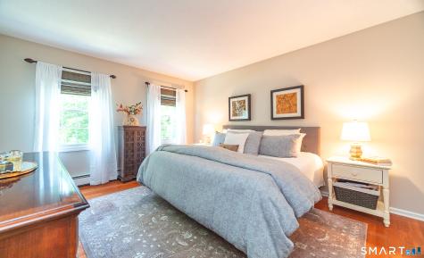 Fairlawn Drive Wallingford CT 06492