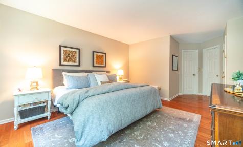 Fairlawn Drive Wallingford CT 06492