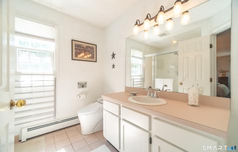 Fairlawn Drive Wallingford CT 06492