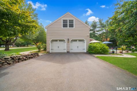 Fairlawn Drive Wallingford CT 06492