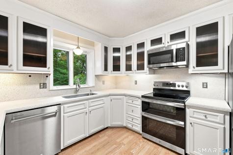 92 Loper Street Southington CT 06489