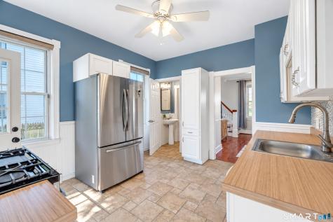 51 N Pearl Street Meriden CT 06450