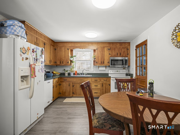 406 Cherry Lane Montville CT 06370