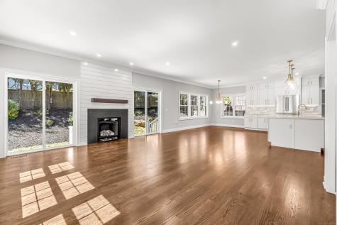 153 Pease Avenue Fairfield CT 06890