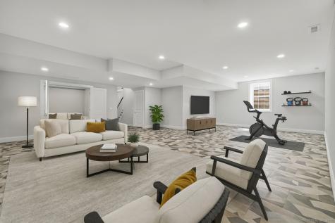 153 Pease Avenue Fairfield CT 06890